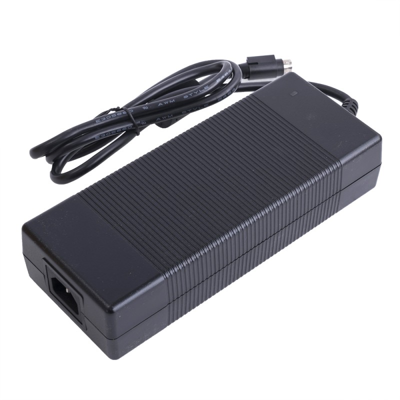 GST220A24-R7B MEANWELL 221W 24VDC 9,2A 115/230VAC AC-DC Zuverlässiger grüner Industrieadapter