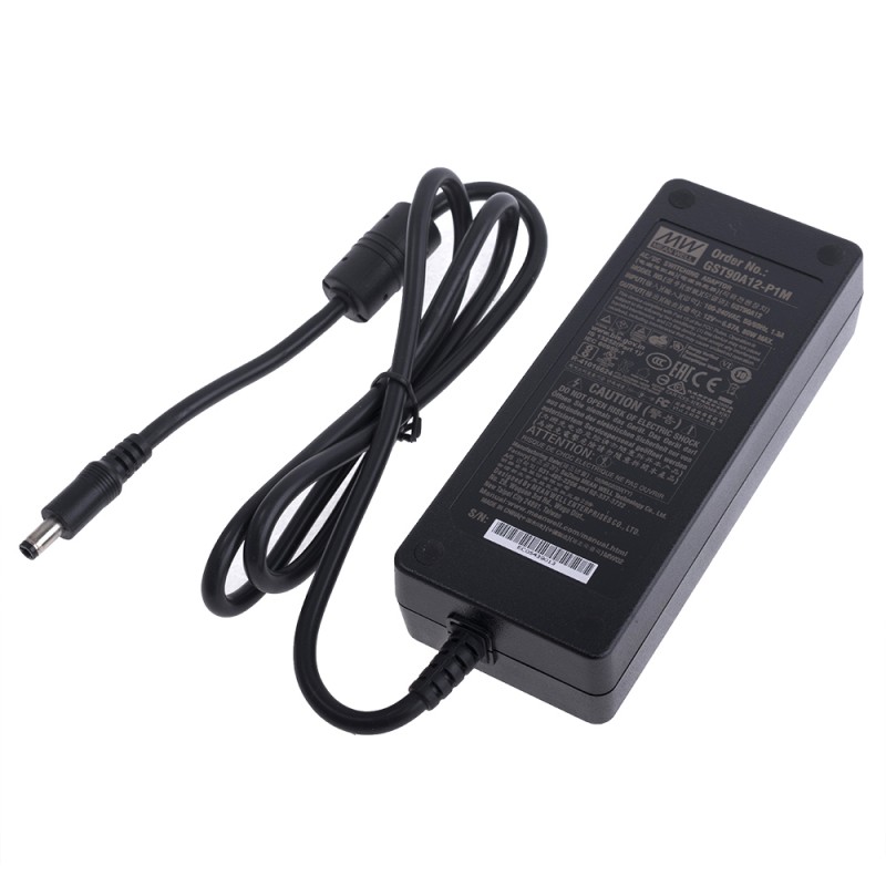GST90A12-P1M MEANWELL 80W 12VDC 6,67A 115/230VAC AC-DC Zuverlässiger grüner Industrieadapter